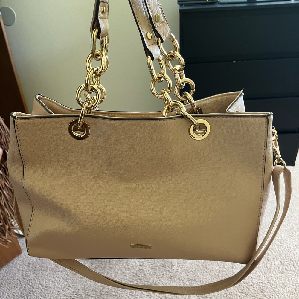 Purse - Picture 2 of 5